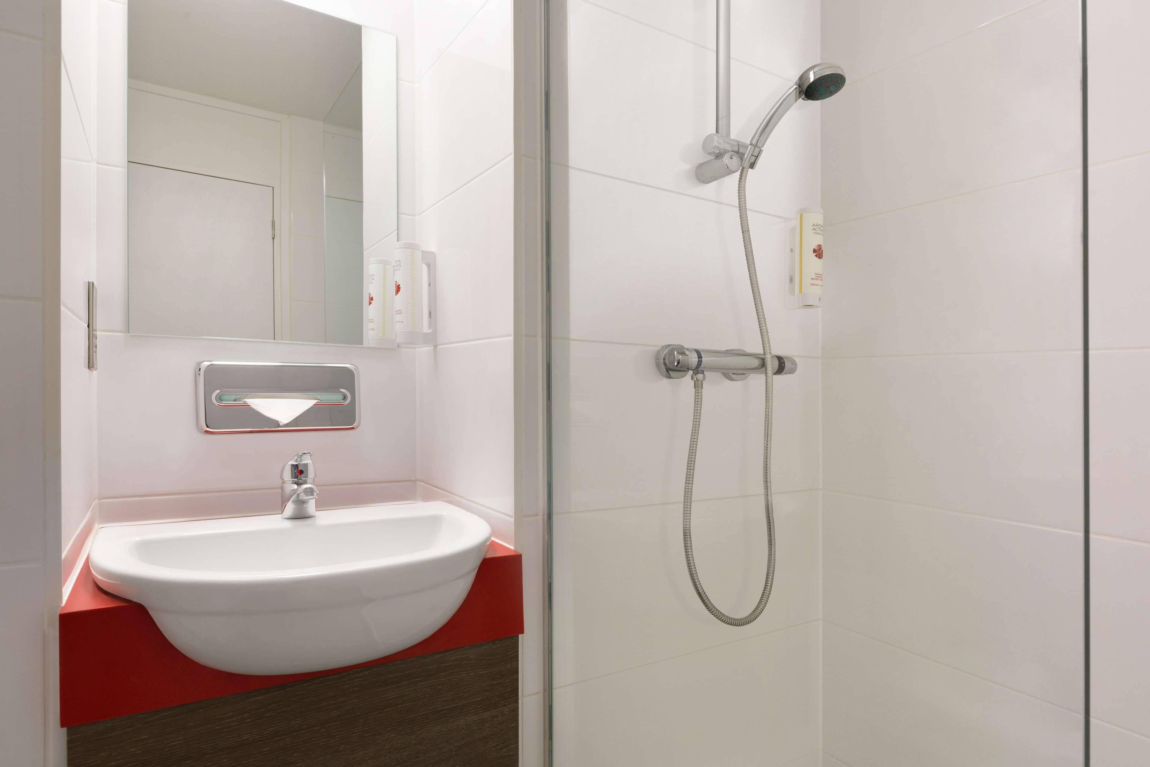 Ramada Chorley South Hotel Eksteriør billede