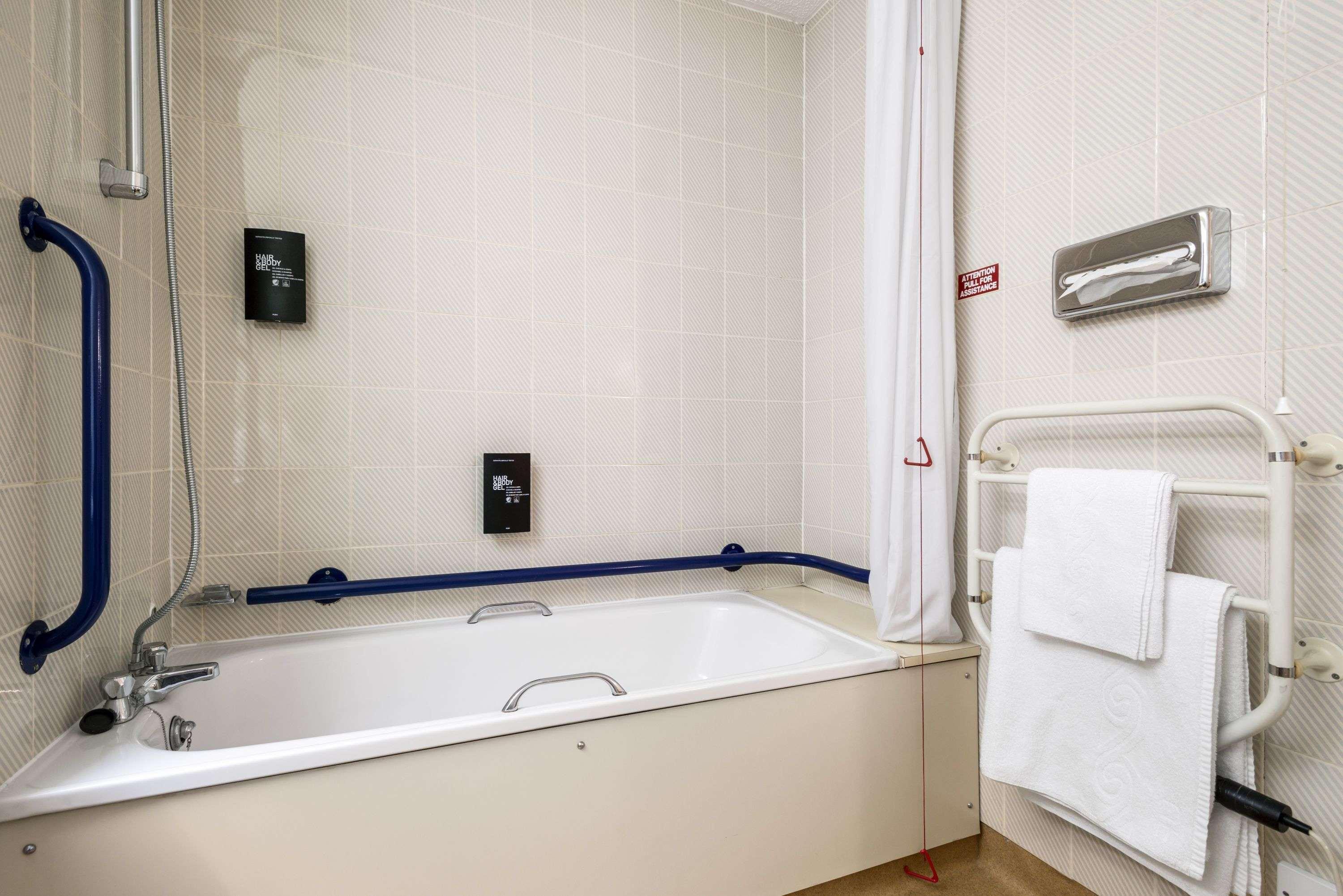 Ramada Chorley South Hotel Eksteriør billede